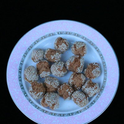 香酥芝麻球山东特色怀旧零食老式点心开口笑一口香芝麻球图3