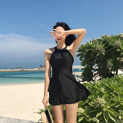 韩国新款黑色大码泳衣女胖mm保守连体裙式平角显瘦遮肚温泉游泳装图2