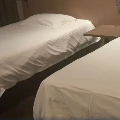 特价大床房（无窗）