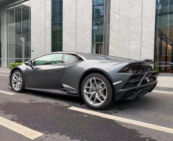 兰博基尼Huracan EVO Spyder图2