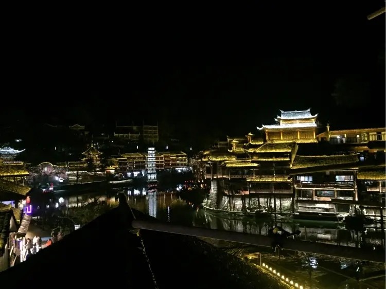 湘西凤凰古城图4