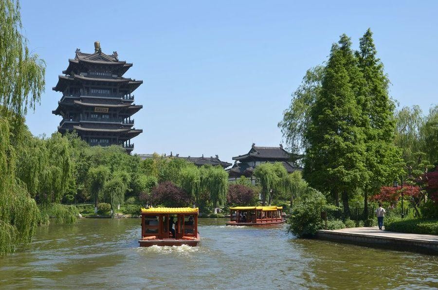 济南大明湖图5