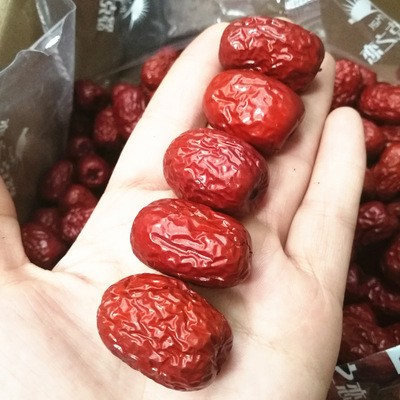 一级若羌红枣500g 新疆特产 树上吊干灰枣 肉质香甜细腻 厂家批发图4