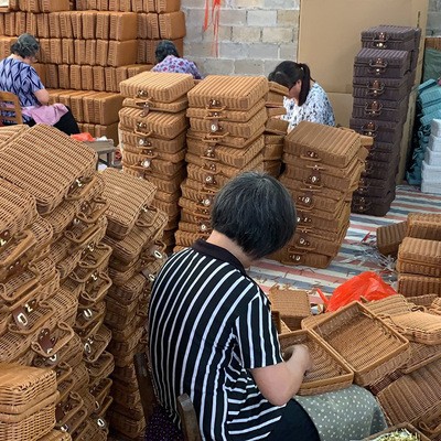 化妆品整理藤箱复古道具藤编手提箱伴手礼箱实心PP编织藤编收纳箱图3