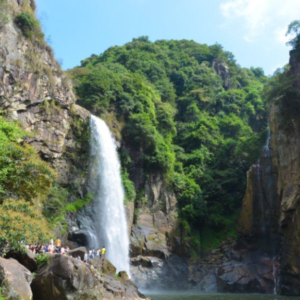 九鲤湖风景区