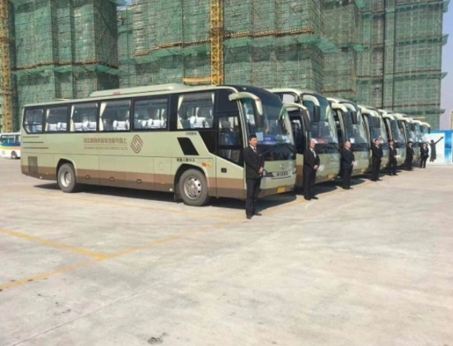 大巴客车（33-39-45-53座）图3