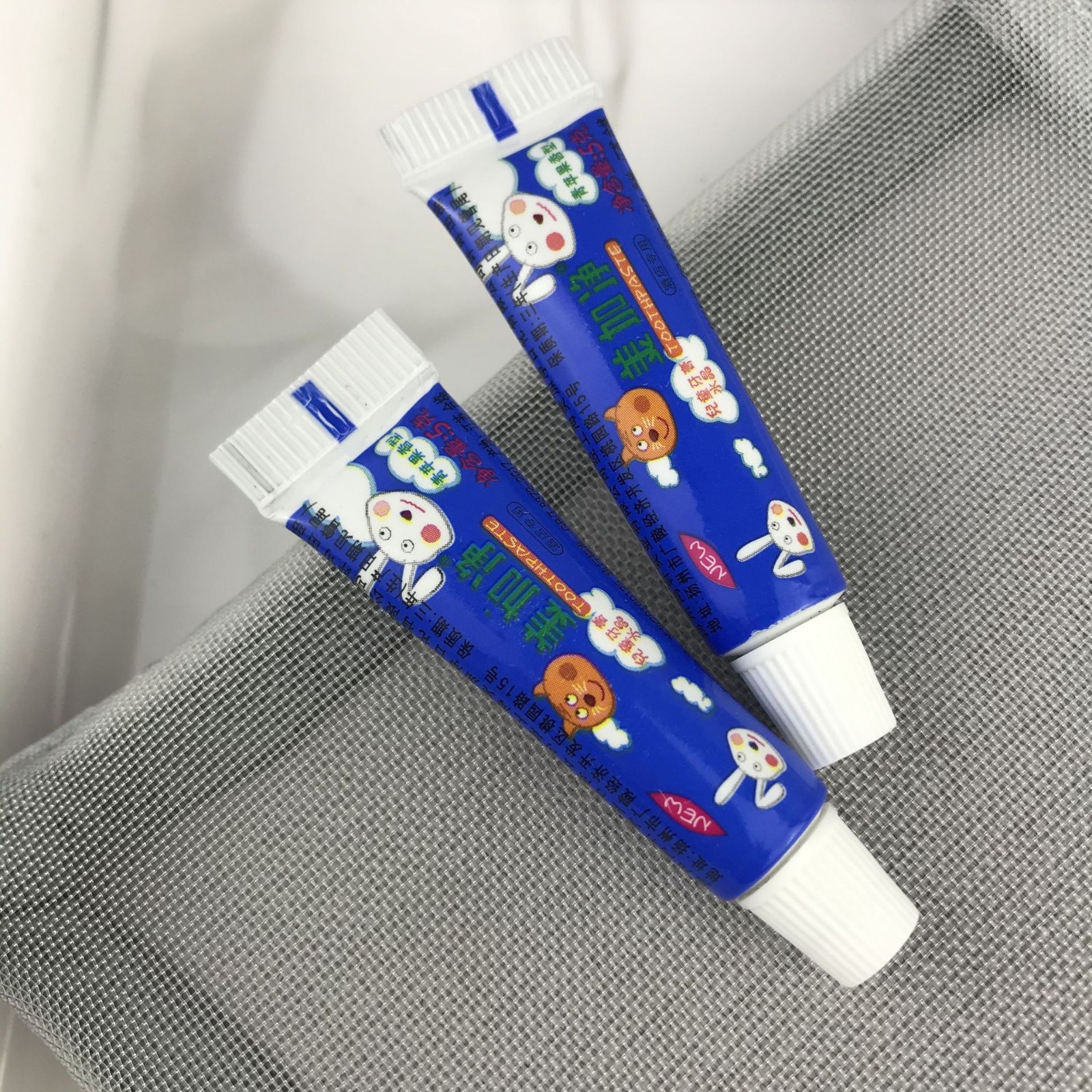 厂家供应批发酒店一次性5克美加净儿童牙膏 民宿宾馆客房用品图2