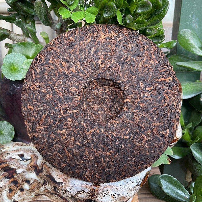 云南普洱茶357克七子饼茶熟普洱临沧勐库冰岛古树熟茶饼批发图2