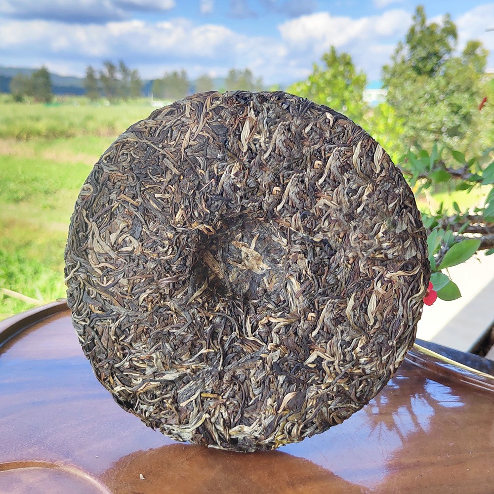 老班章普洱茶 云南普洱茶生茶 云南七子饼357克 勐海普洱茶批发图3