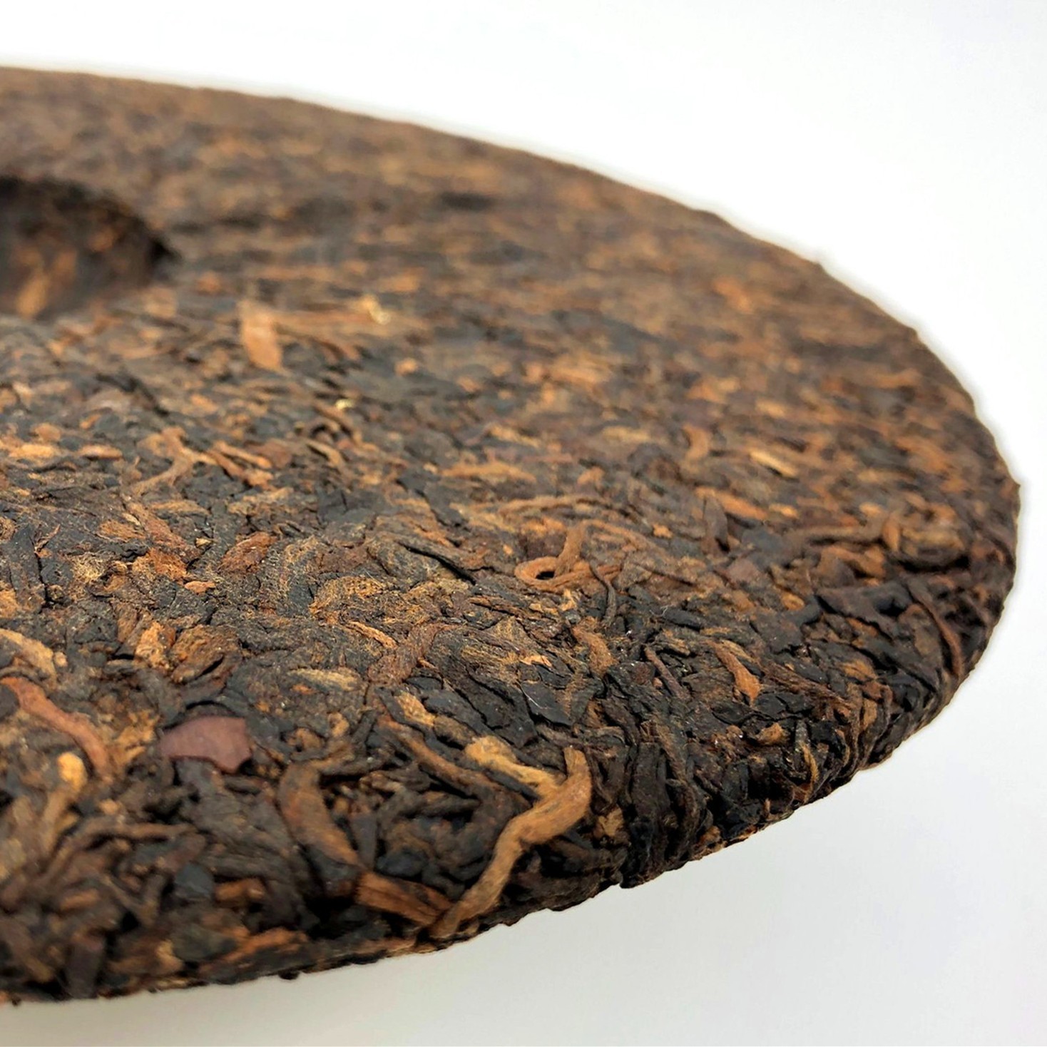 厂家批发普洱茶饼 2016年班章金芽普洱熟茶 云南七子饼熟饼357克图4