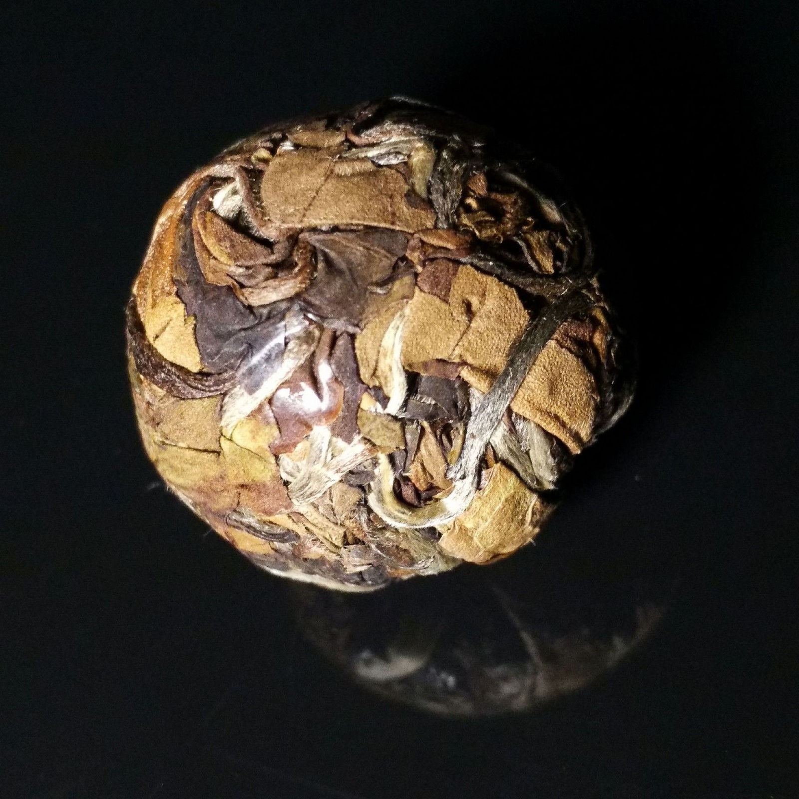 厂家现货批发古树白茶8克 非月光白茶 鲜爽香甜 云南白茶手工龙珠图2