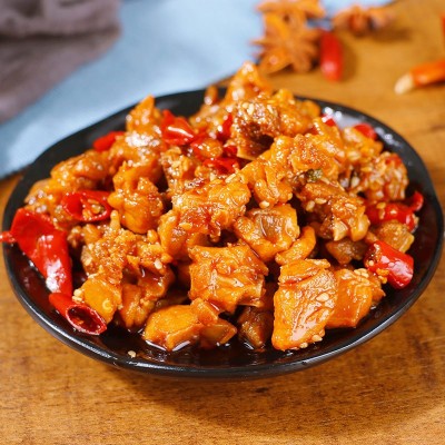 自贡冷吃兔四川特产小吃麻辣兔肉零食休闲食品厂家批发源头货源