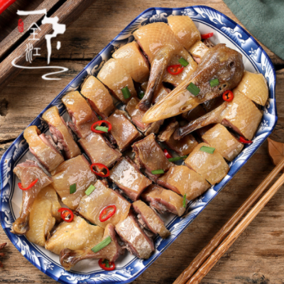 安徽小板鸭徽州特产腌制风干鸭肉腊味干货咸鸭子550g/只