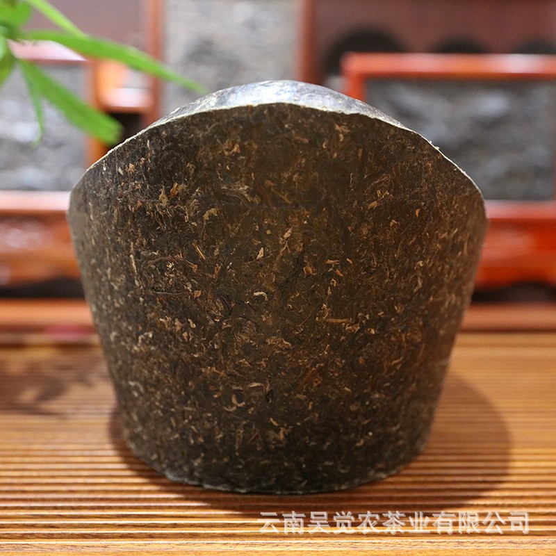 批发 云南普洱茶雕工艺品工艺茶大号元宝茶摆件 厂家直销图2