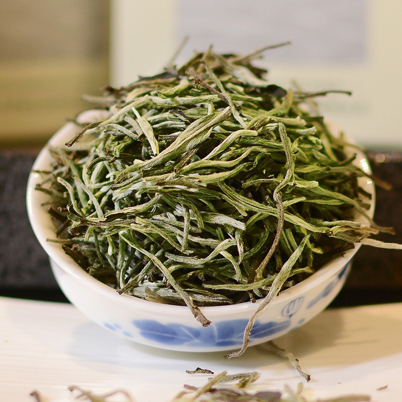 拍下19.9 白毫银针 全芽头 白茶 散装盒装 福建头春雨前茶叶图3