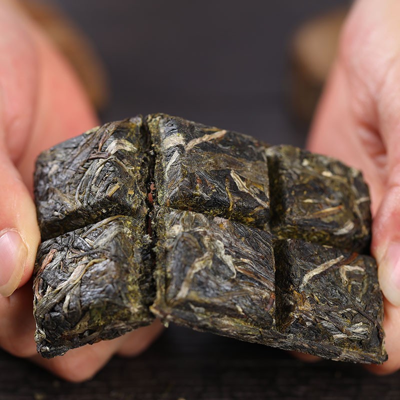 批发代理云南普洱小砖茶45g冰岛甜生茶小茶砖普洱小方砖图3