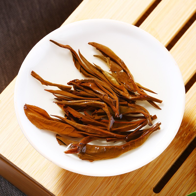 云南滇红茶凤庆红茶一芽一叶松针银针理条红茶功夫茶厂家批发图3