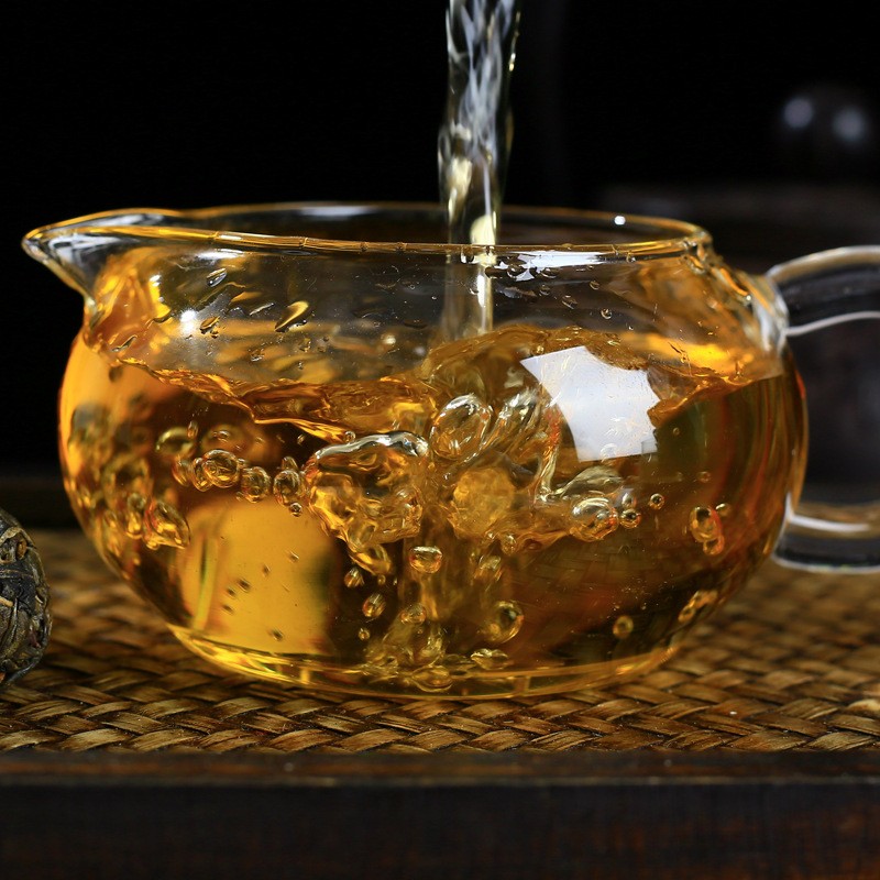 2020年云南易武高山明前头春普洱茶生茶 沱茶龙珠普洱生茶叶图2