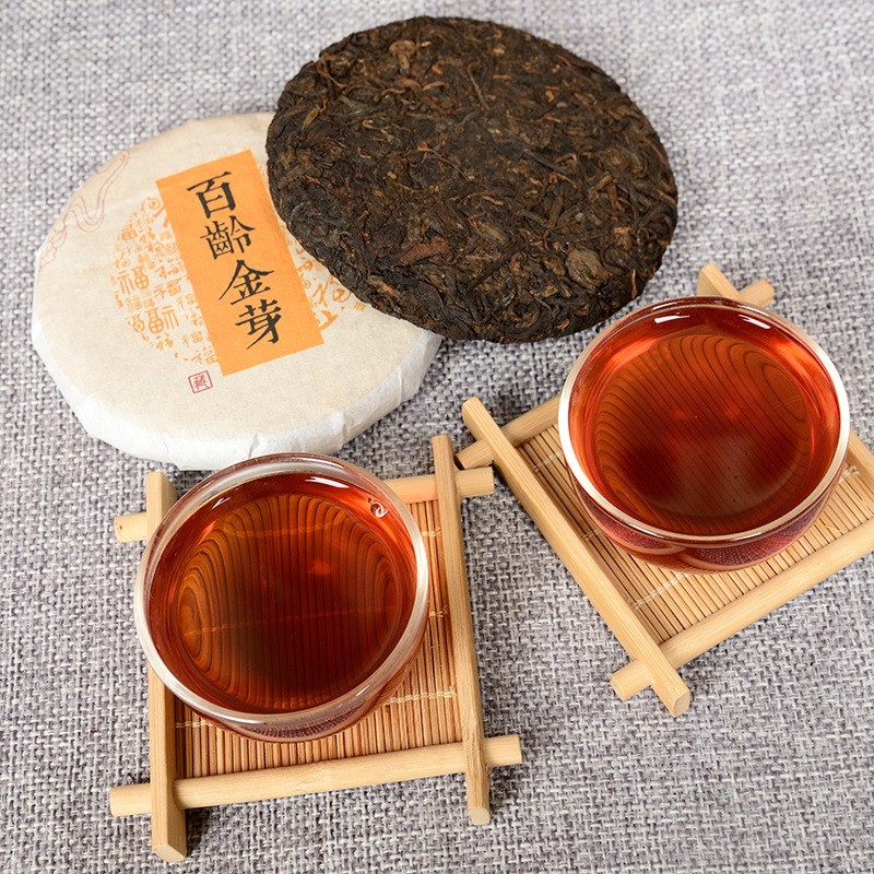 批发普洱茶叶 100克熟茶饼 百龄金芽熟饼 云南产地 发货 贴牌定制图3