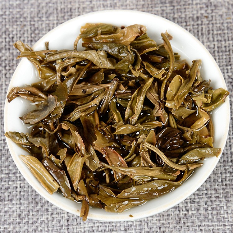 批发云南普洱茶 100克 2012年冰岛古树 生饼 普洱生茶茶饼 早春图5
