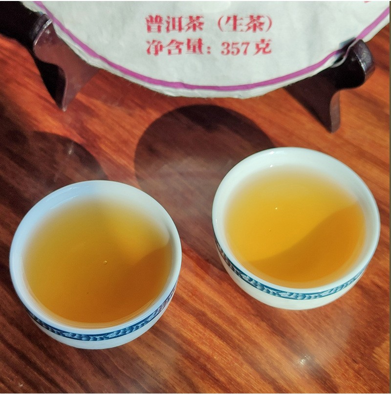 源头厂家云南七子饼茶357g大叶种头春早春乔木澜沧古茶普洱生茶饼图3