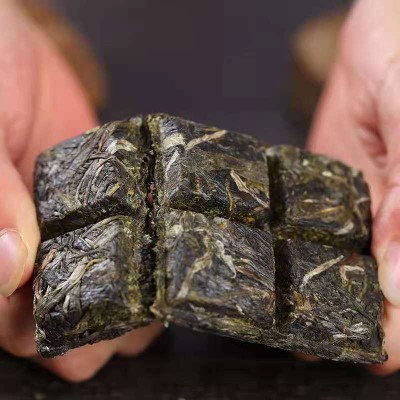 冰岛甜茶砖批发 云南普洱茶 普洱生茶方砖 批发45g七子茶饼散茶叶