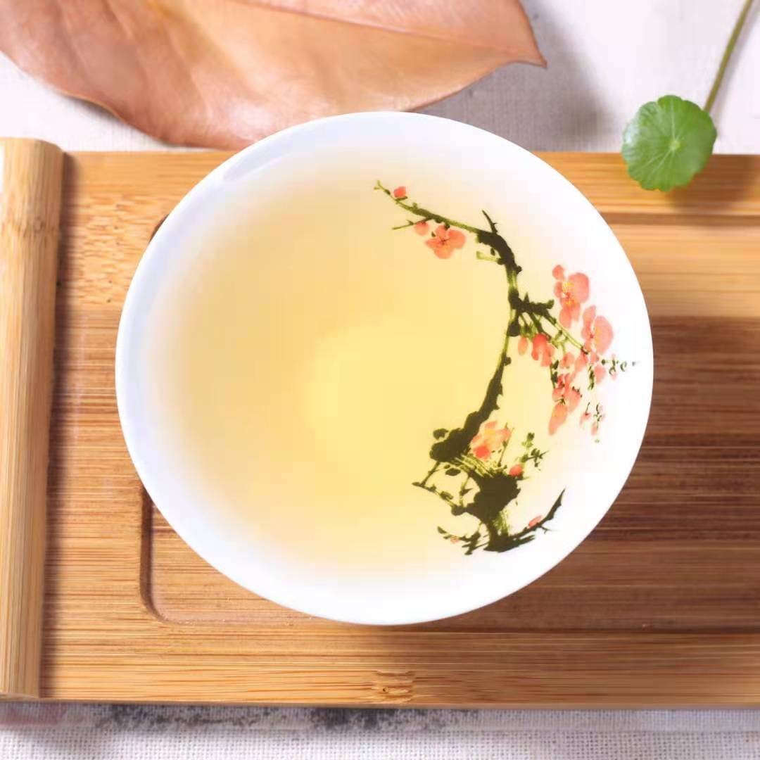 18年景迈生态生茶　乔木春茶一口料景迈山云南普洱茶批发散茶茶叶图3