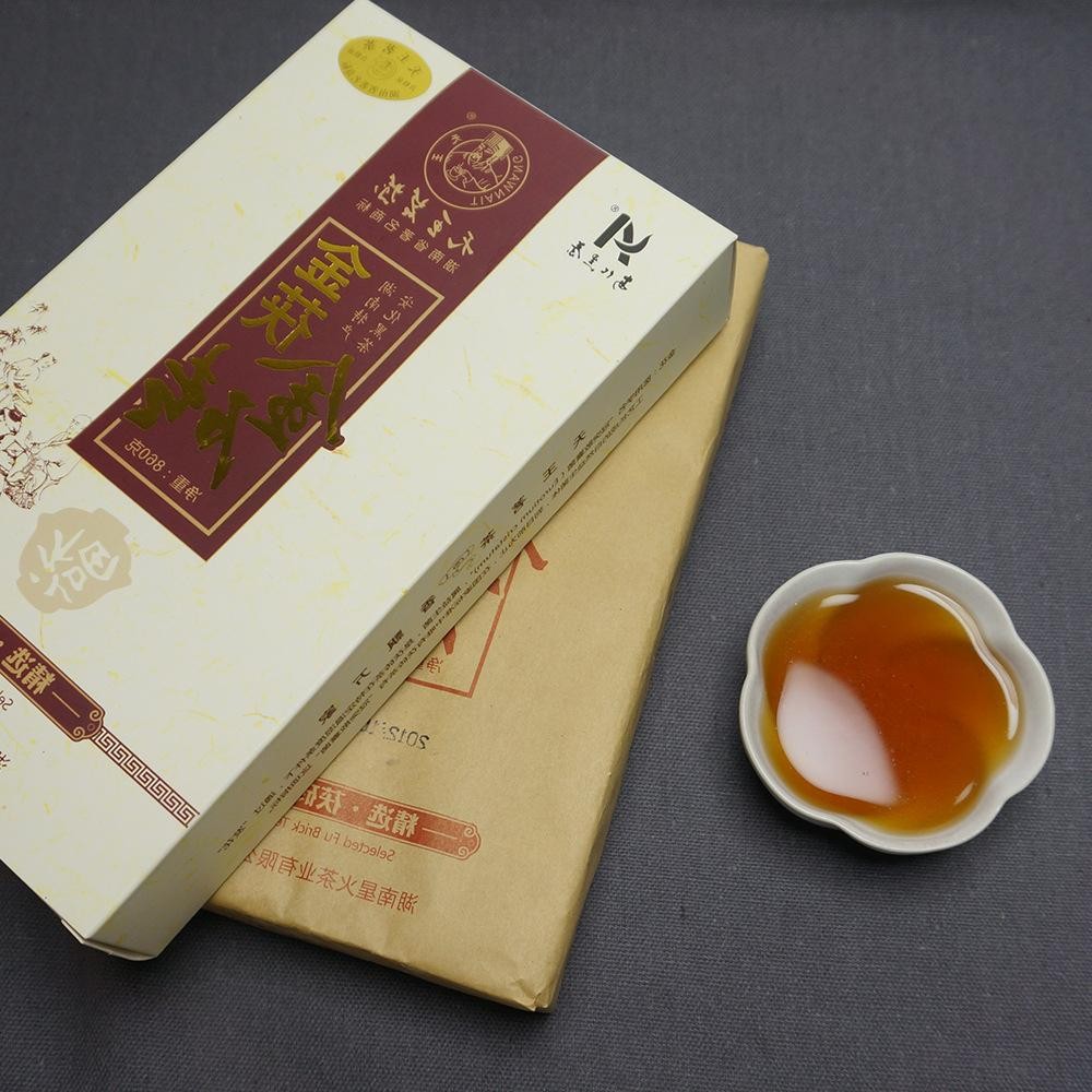 2013年陈年安化黑茶茯砖茶800克茯砖茶金花黑茶图3