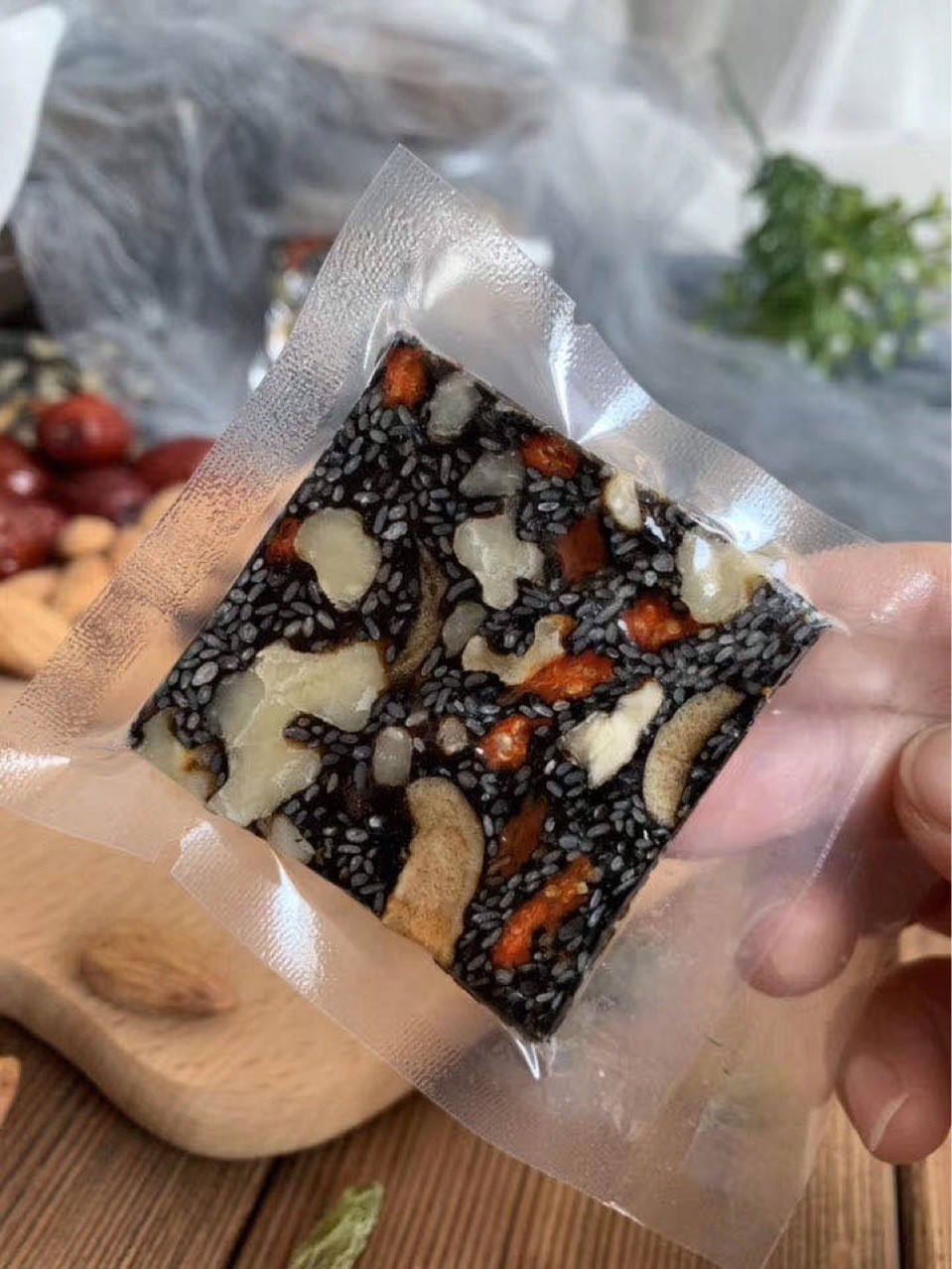 山东东阿即食阿胶糕铁盒500克阿胶固元膏阿胶片可包装代发图2