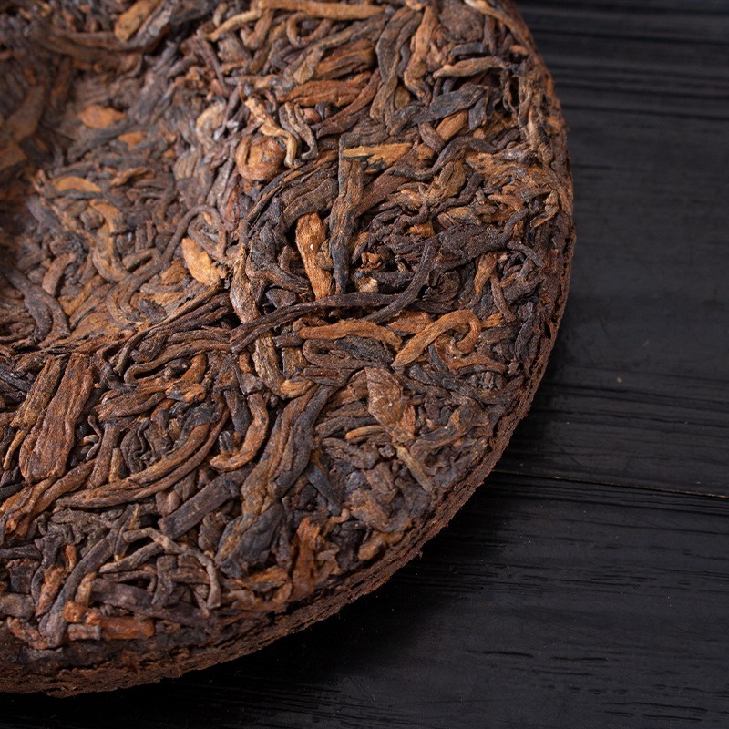 批发云南普洱熟茶 100克熟茶饼茶 金芽珍藏 宫廷普洱 云南产地图3