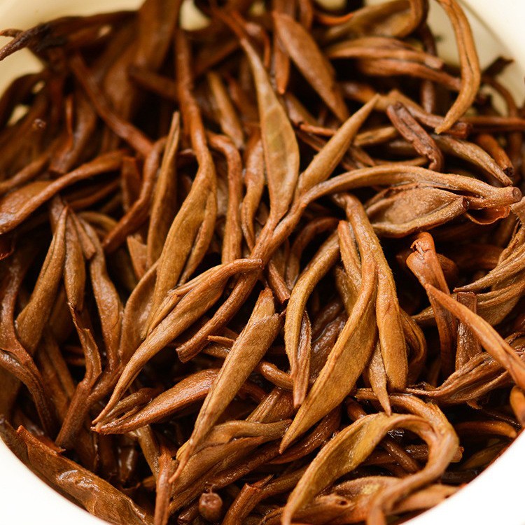 2022年新茶凤庆单芽红茶云南滇红茶金螺蜜香金芽浓香型散装500g图3